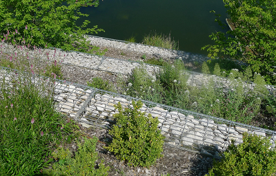 Berges perméabilisées