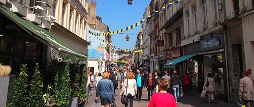 rue commerciale à Boulogne sur Mer