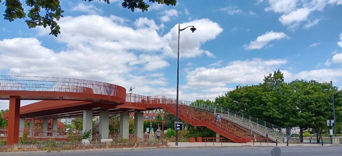 Passerelle Lucie Bréard du Franc-Moisin, Saint-Denis (93)