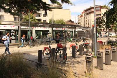 Intermodalité, tramway et vélo libre service à Lyon