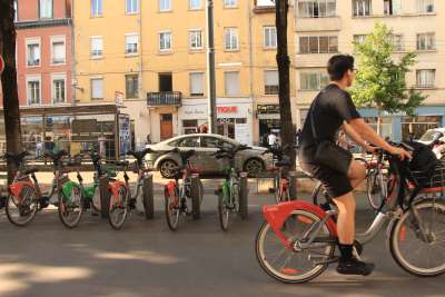 Mobilités, modes actifs, vélo en libre service
