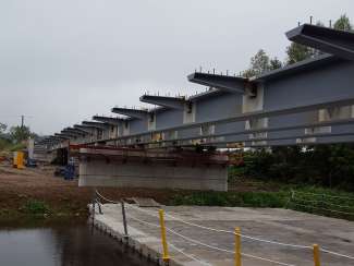 Etude d’une solution de démolition – reconstruction d’un pont franchissant une rivière