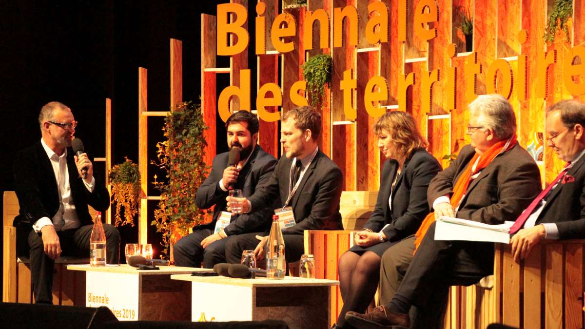 Séance plénière lors de la biennale