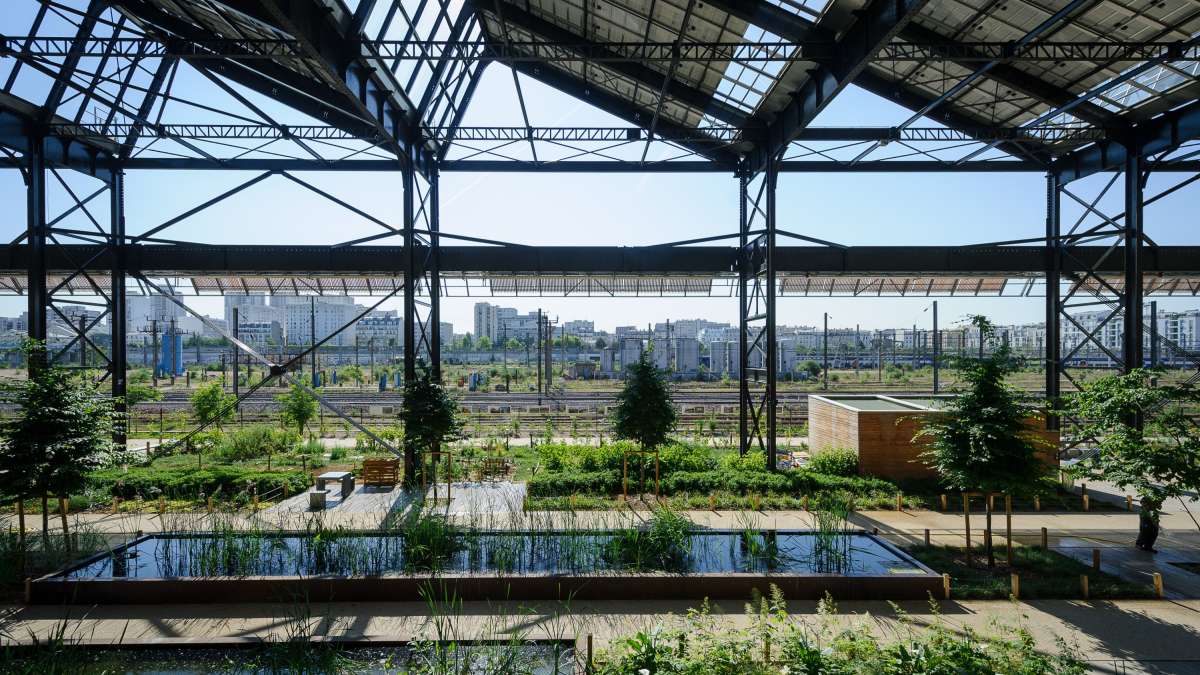 Halle pajol à Paris: jardins couverts 