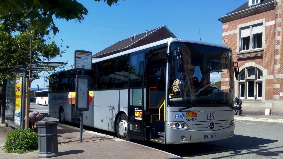 Autobus de Colmar a un arrêt