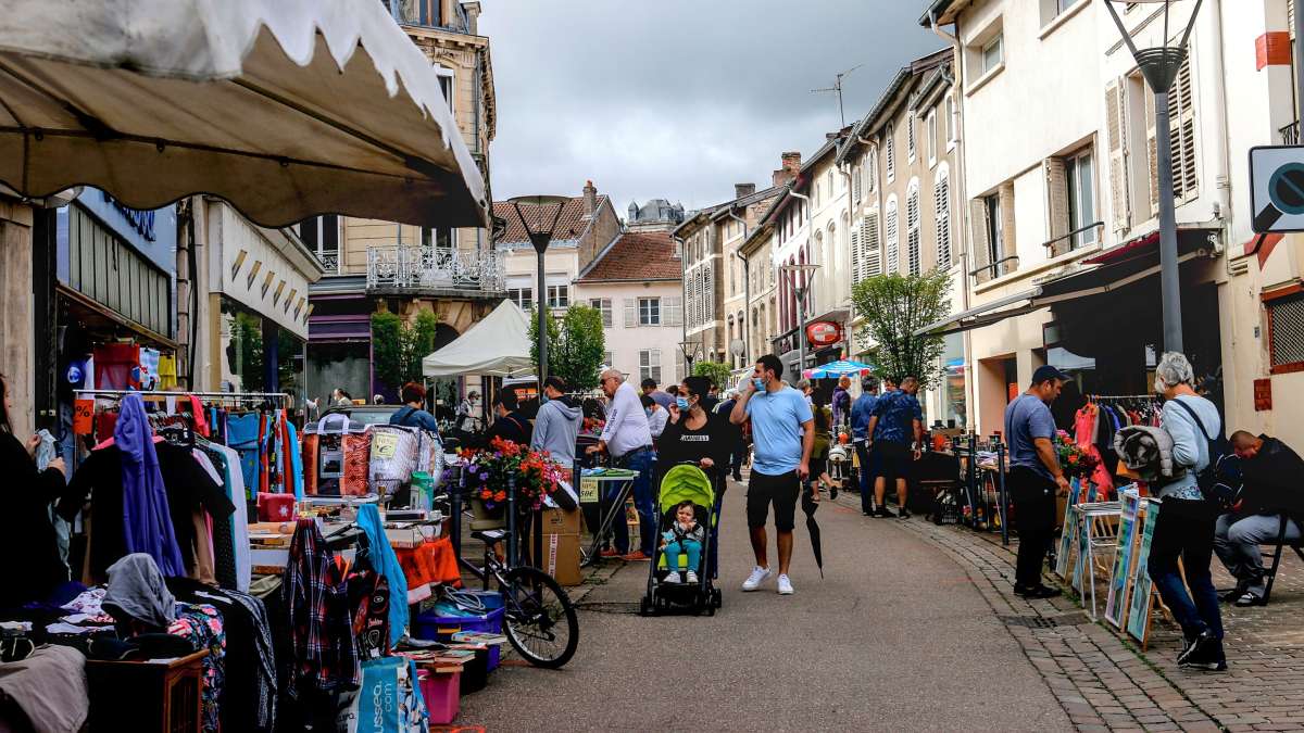Rue piétonisée à Saint-Mihiel