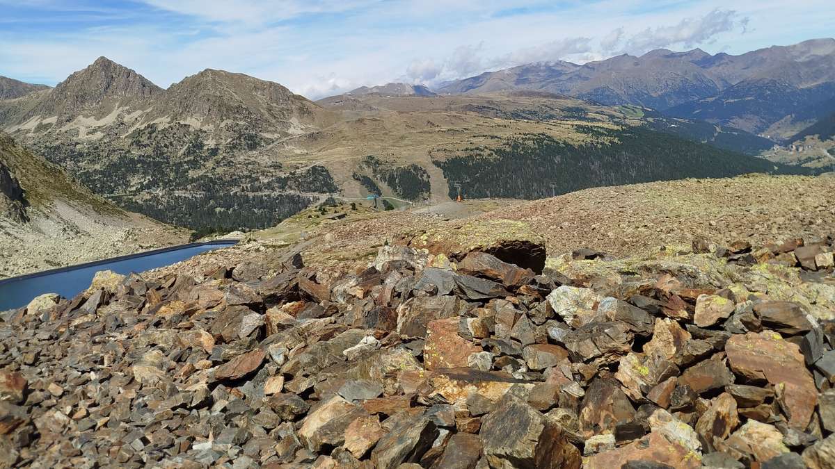 Zones de pergélisol dans les Pyrénées