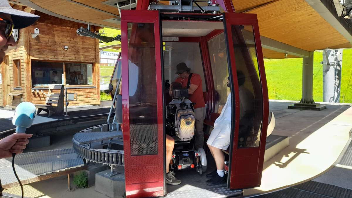 Accessibilité d'une cabine de téléphérique