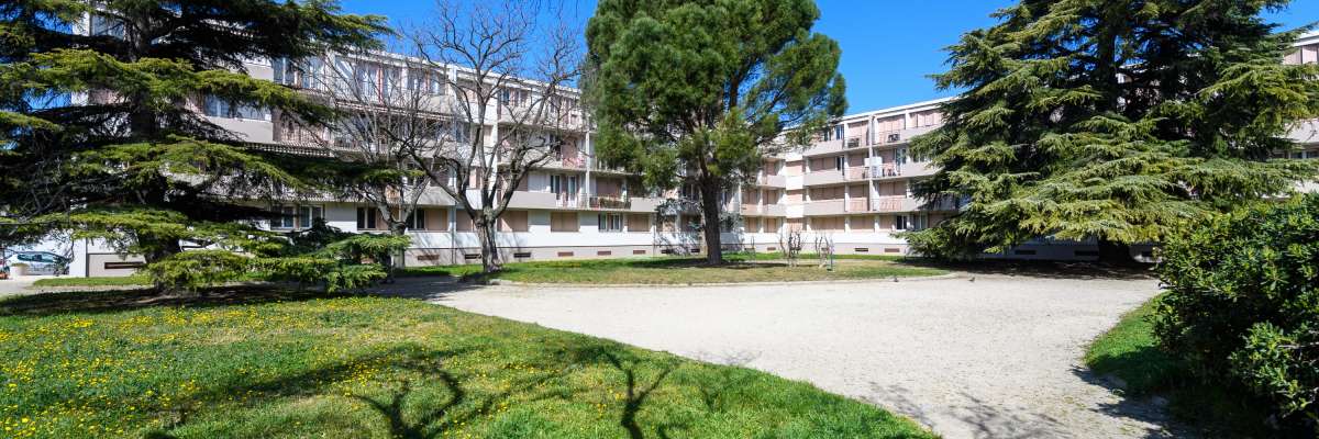 Quartier St Ruf - Avignon - A. BOUISSOU - TERRA
