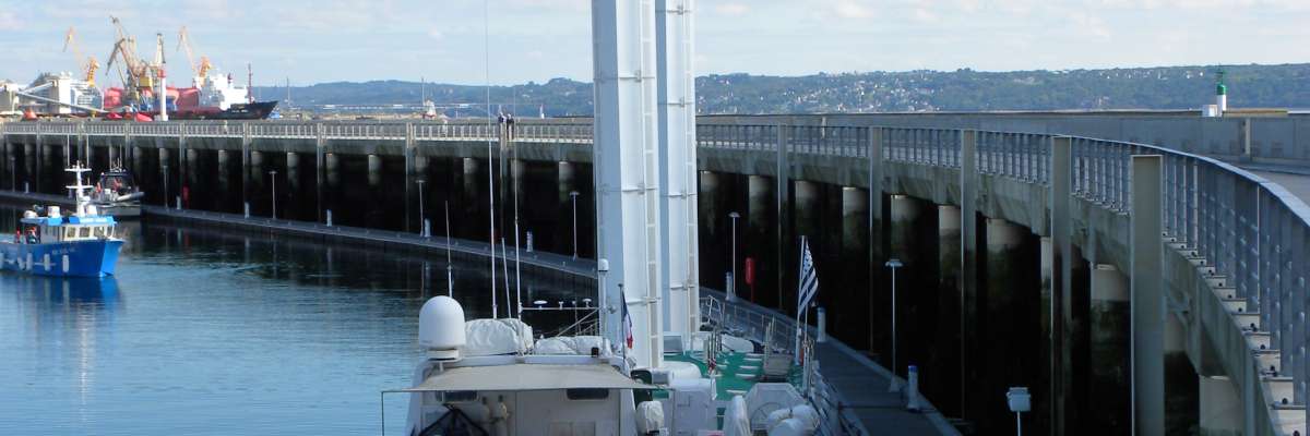 Ponton du port de Brest